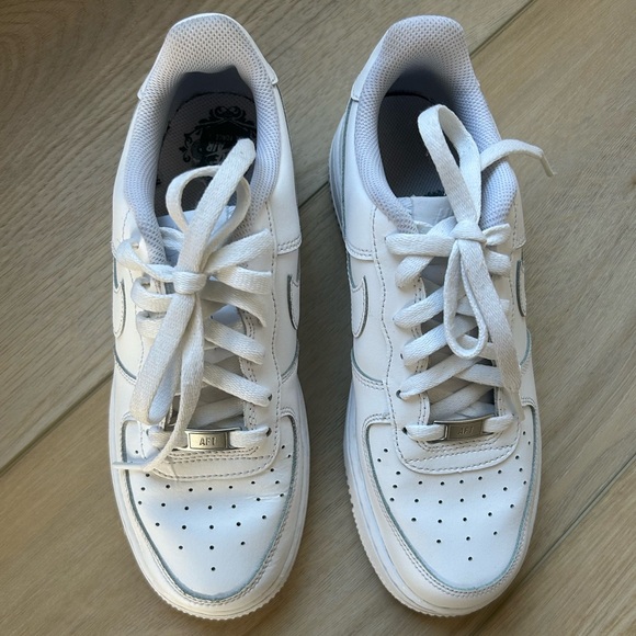 Nike Air Force One 6.5Y/Women’s 8/Men’s 6.5 Classic White - Picture 2 of 7